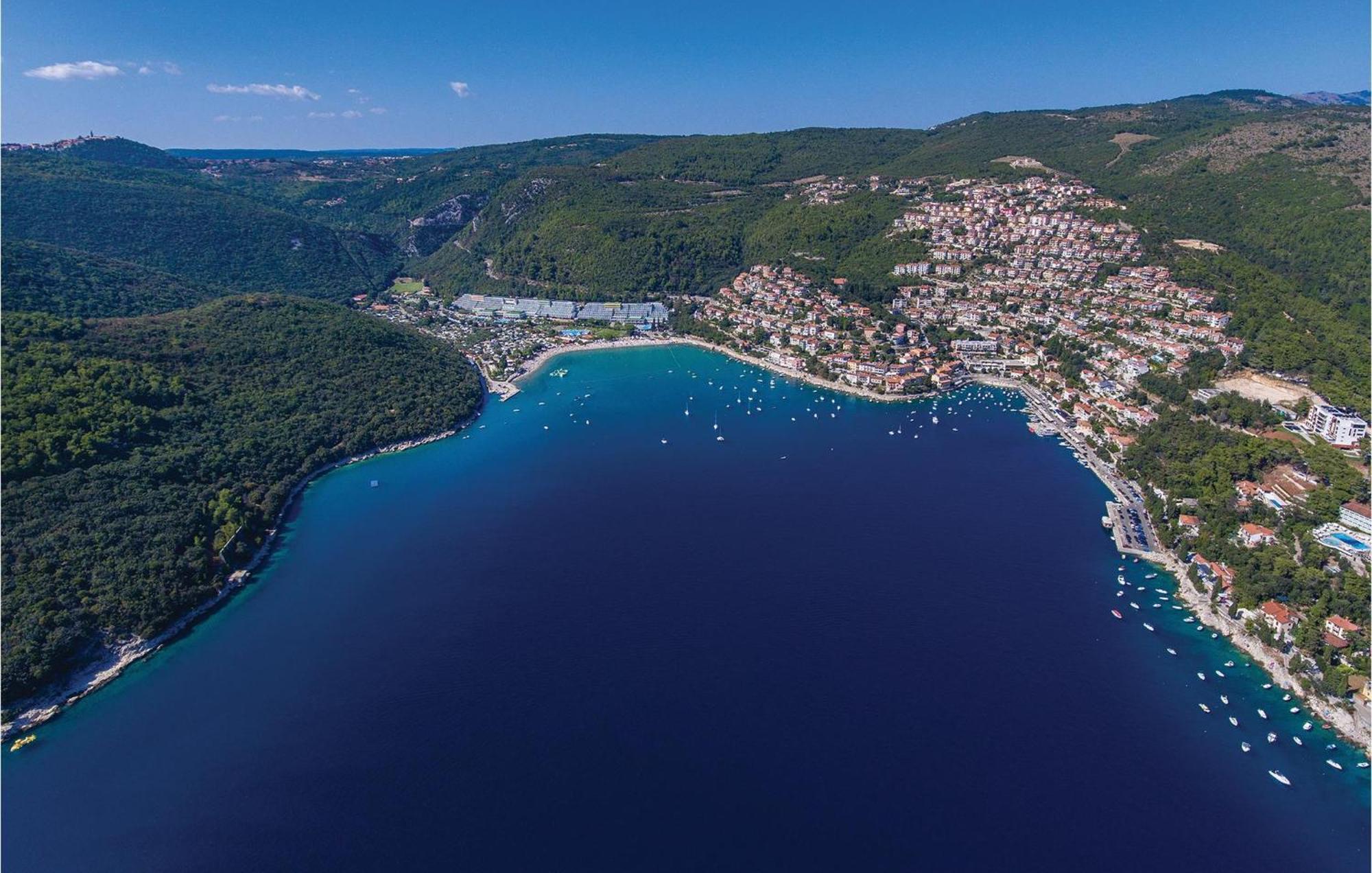 Awesome Apartment In Labin With Wifi Rasa Экстерьер фото