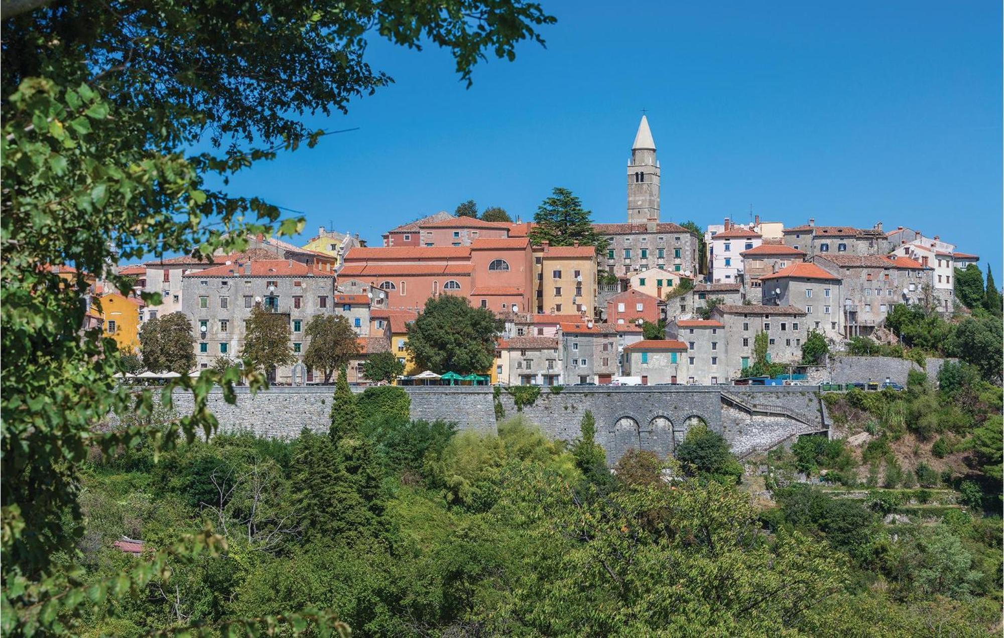 Awesome Apartment In Labin With Wifi Rasa Экстерьер фото